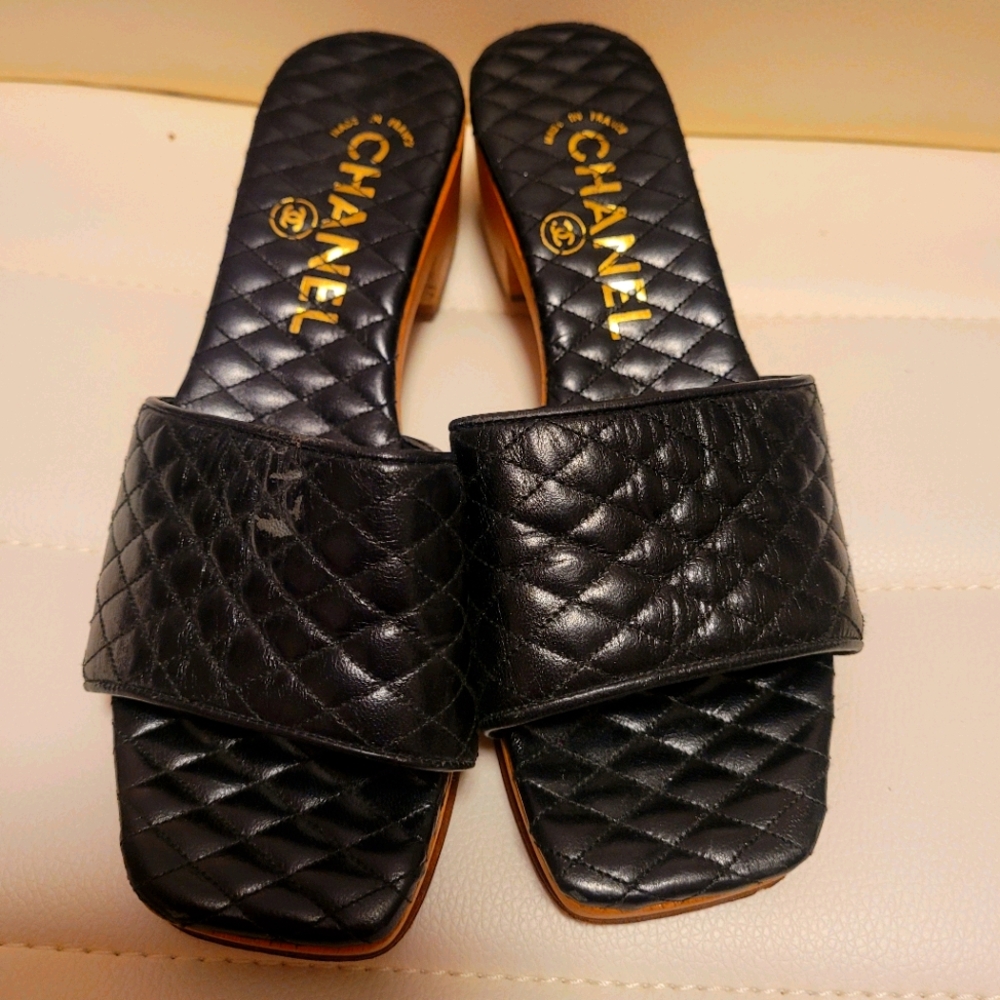 CHANEL Black Quilted Leather Slip On Sandals